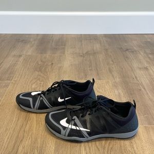 NIKE Women’s Free Cross Compete Trainers in Black, Size 7.5.